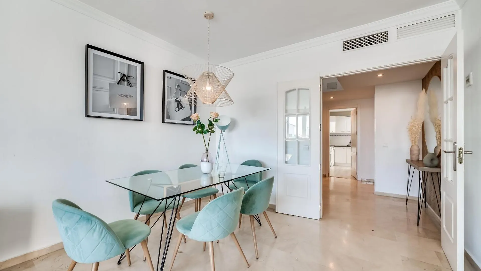 Apartment Vacation Marbella I Terrazas De Banus, Romantic, Jacuzzi, Pet-Friendly, Cosy Duplex Penthouse, 2Min Walk To Marina